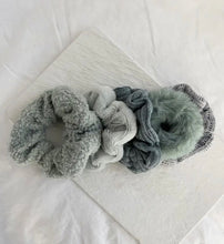 Load image into Gallery viewer, Sage - 5 Piece Scrunchie Set