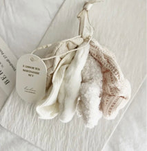 Load image into Gallery viewer, Ivory - 5 Piece Scrunchie Set