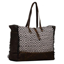 Load image into Gallery viewer, Myra Bag - Decent blend Weekender Bag