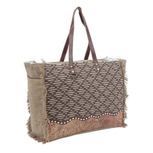 Load image into Gallery viewer, Myra Bag - Bruine Weekender Bag