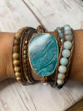 Load image into Gallery viewer, Brown/Mint Stone Wrap Bracelet