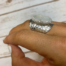 Load image into Gallery viewer, Silver Agate Geode Statement Ring