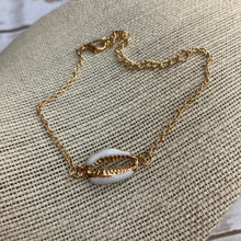 Load image into Gallery viewer, Sale! Gold Shell Bracelet/Anklet