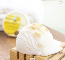 Load image into Gallery viewer, Sale! Oatmeal Milk Honey Bubble Scoop Truffle
