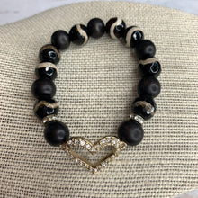 Load image into Gallery viewer, CZ Heart Black Bead Bracelet