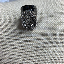 Load image into Gallery viewer, Black/Gunmetal Druzy Ring