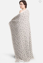 Load image into Gallery viewer, Sale! Cozy Cheetah Blanket Grey - 60x50
