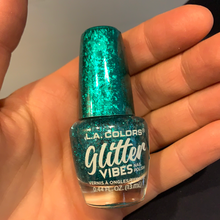 Load image into Gallery viewer, Drippin Glitter Vibes LA Colors Polish
