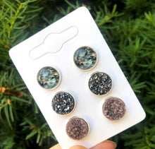 Load image into Gallery viewer, Camo Druzy Studs