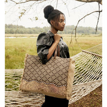 Load image into Gallery viewer, Myra Bag - Bruine Weekender Bag