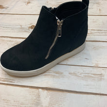 Load image into Gallery viewer, Black Hidden Wedge Sneakers / Shoes