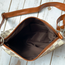 Load image into Gallery viewer, Inspired Crossbody Purse. Cream Checkered.