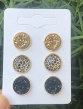 Load image into Gallery viewer, Leopard Gold Druzy Studs