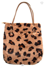 Load image into Gallery viewer, Faux Fur Cheetah Tote