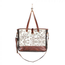 Load image into Gallery viewer, Myra Bag - Panache Weekender Bag